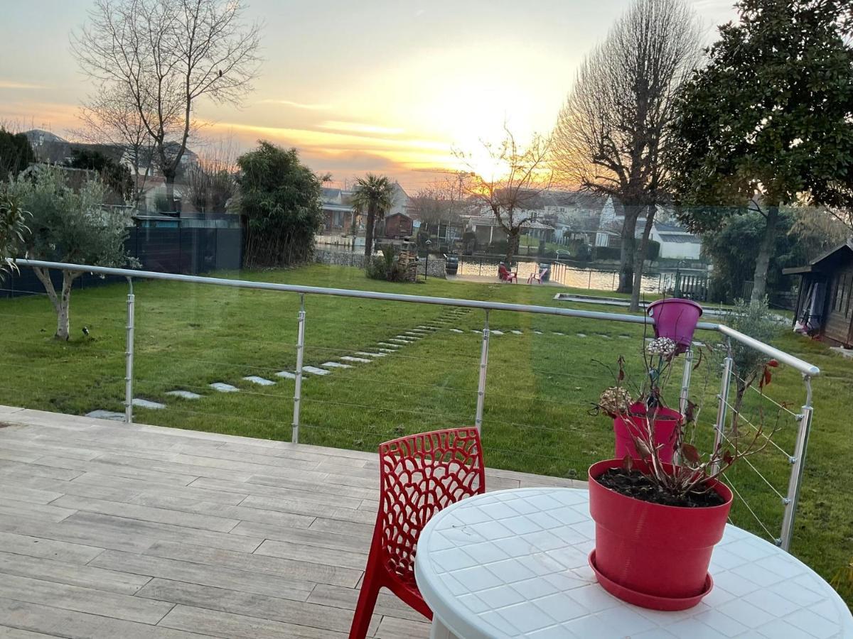 Bed and Breakfast Bords De Sarthe Le Mans Exterior foto