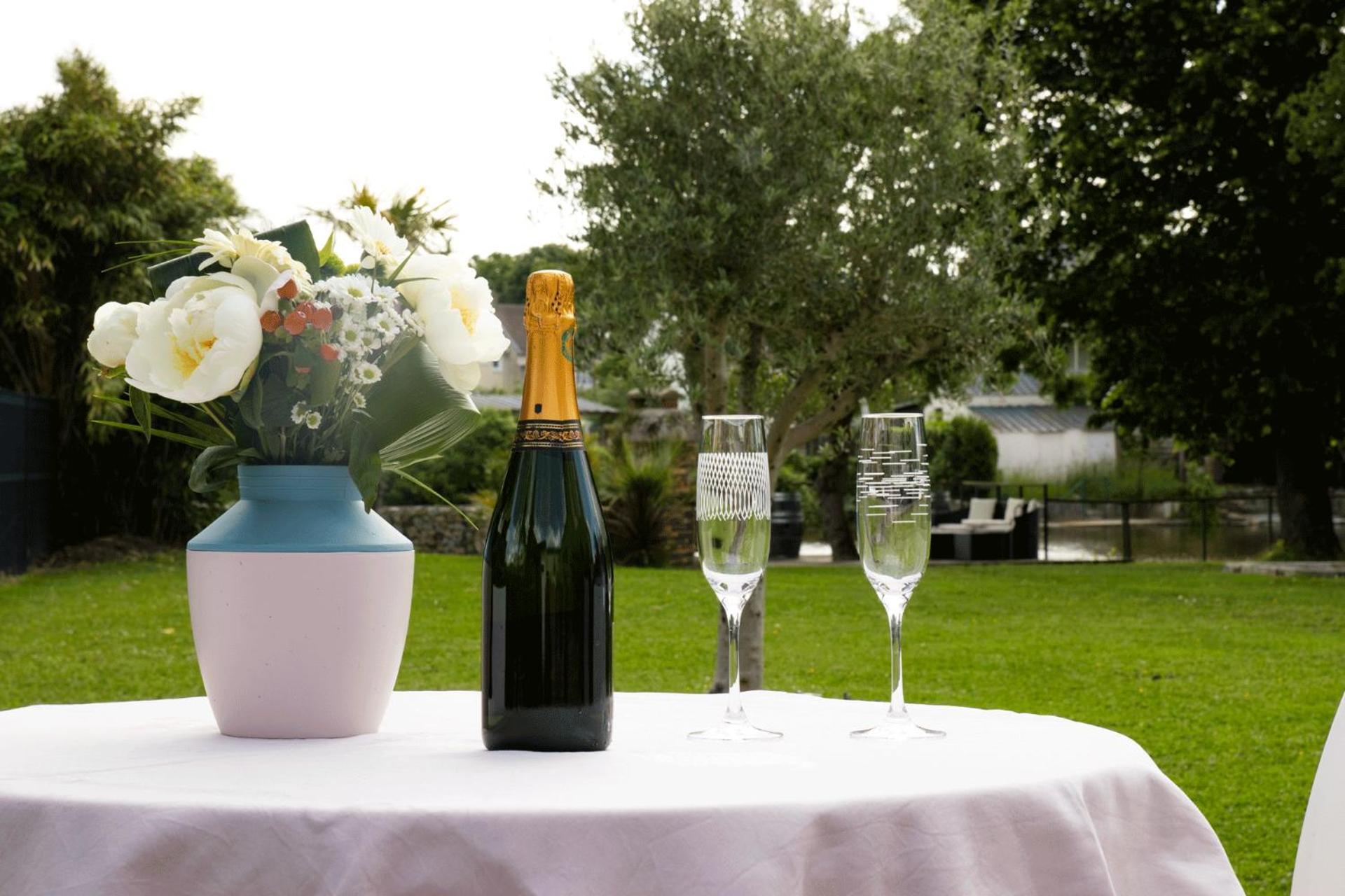 Bed and Breakfast Bords De Sarthe Le Mans Exterior foto